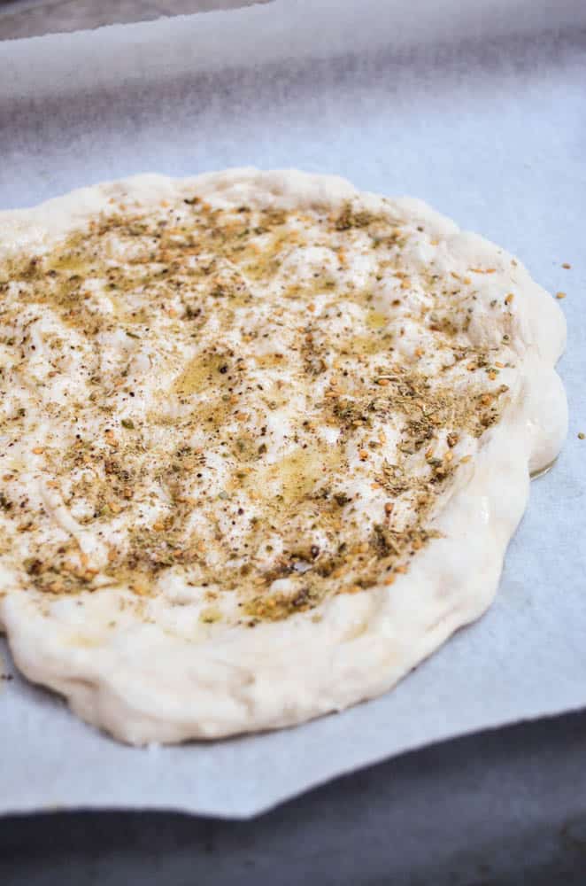 Making of Turkish flatbread with za'atar - recipe - A kitchen in Istanbul