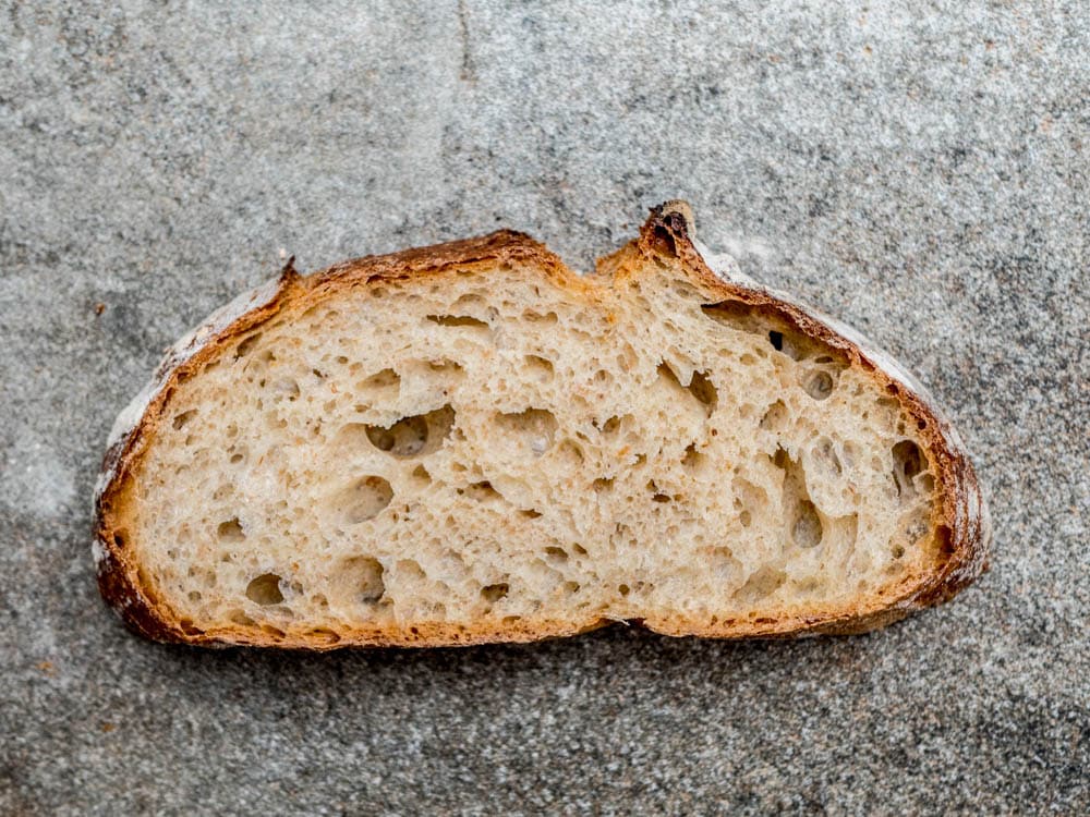 Wholesome no knead bread - recipe / A kitchen in Istanbul