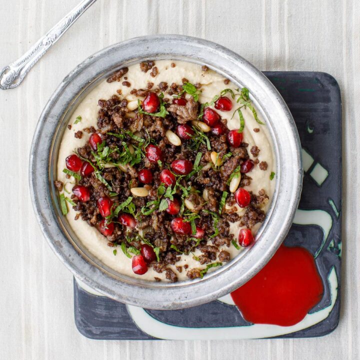 Hummus with spiced lamb and pomegranate