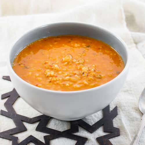 Ezogelin Soup (turkish Lentil Soup With Rice & Bulgur) 